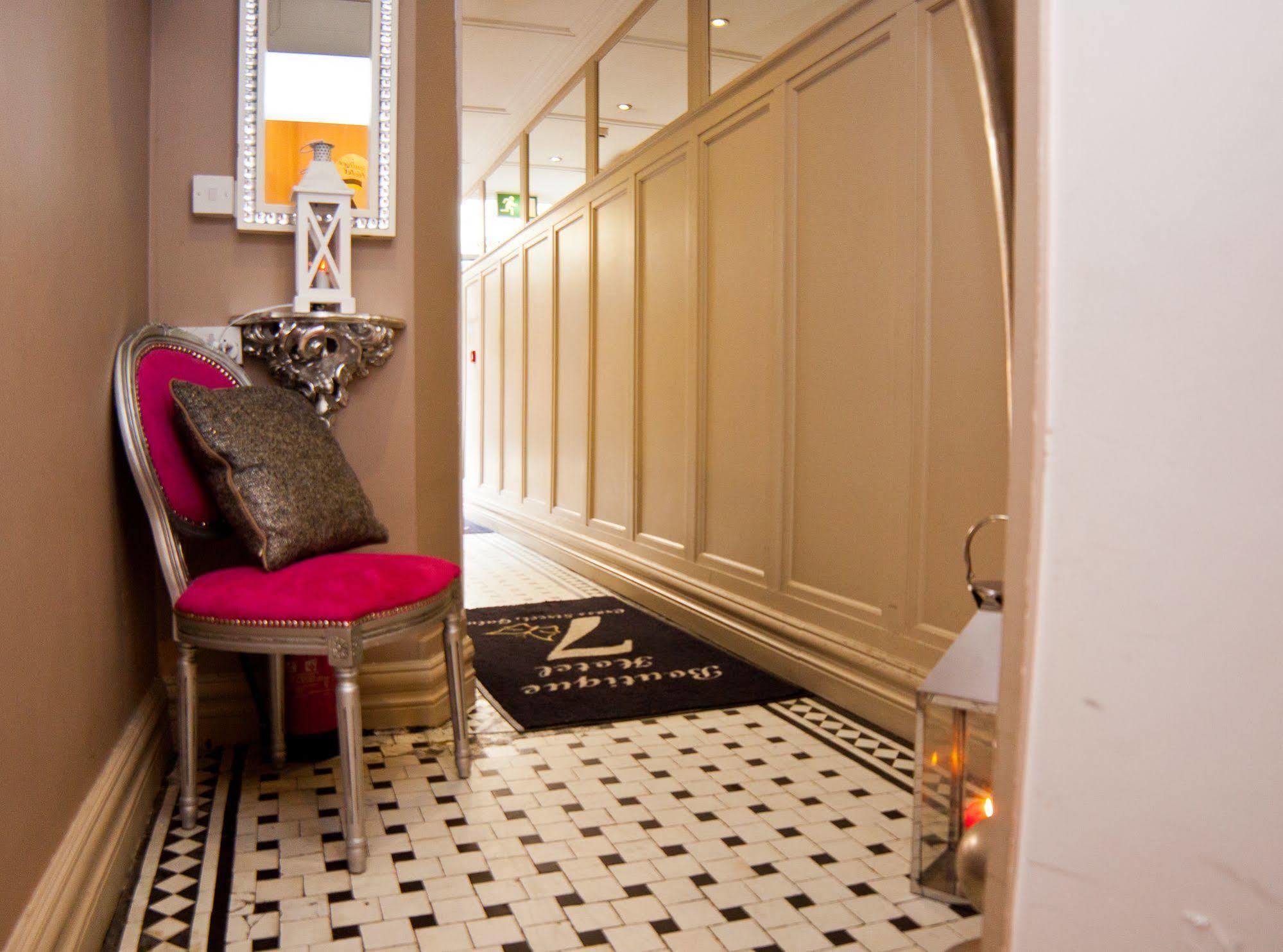 Hotel 7 Cross Street Galway Esterno foto