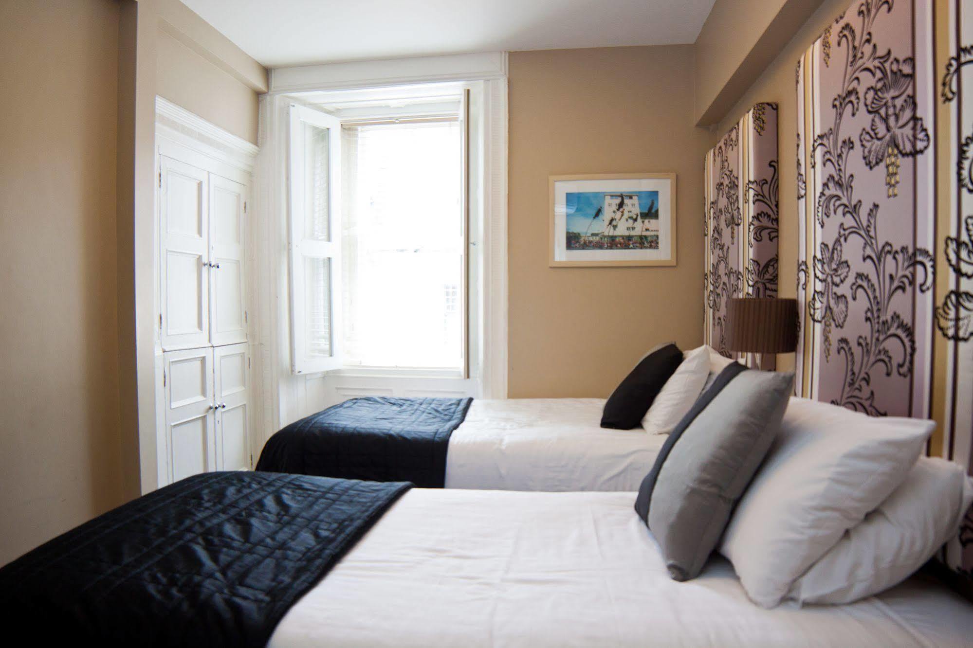 Hotel 7 Cross Street Galway Esterno foto